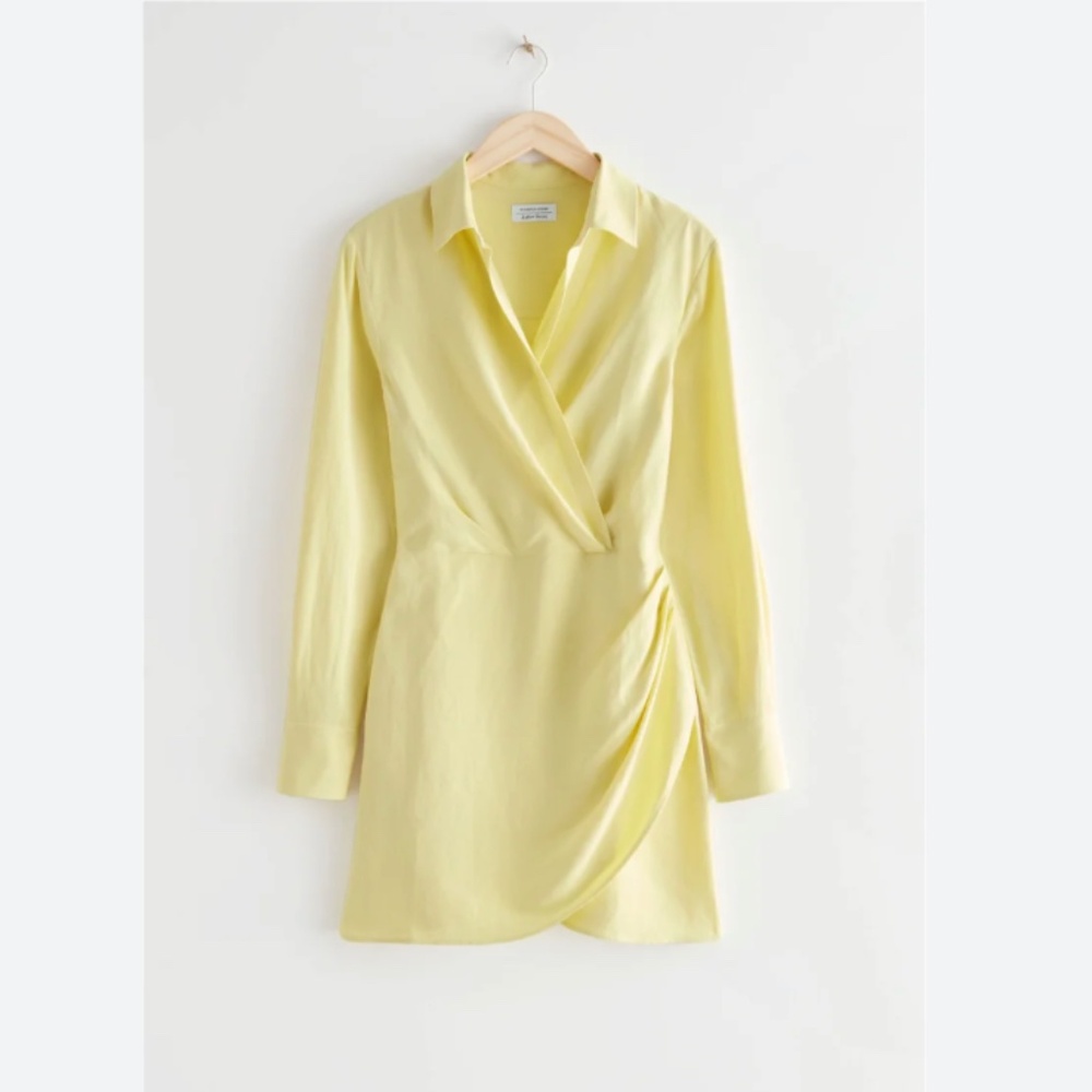 & Other Stories Collared Mini Wrap Dress NWOT in Size 4